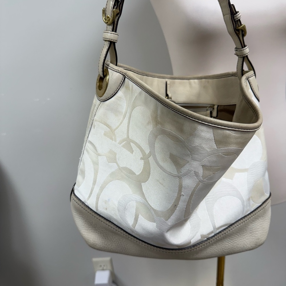 COACH Ivory Signature Shoulder Bag - Vintage & Well-Loved